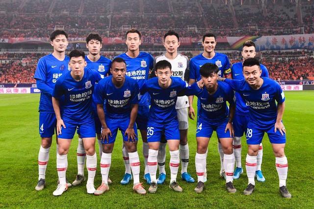 低调且勤恳 低调且勤恳