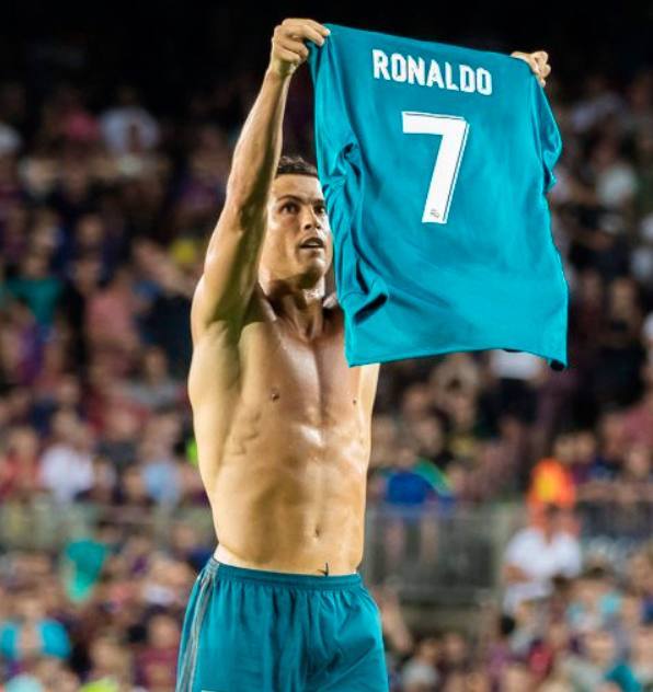 他的领袖形 他的领袖形